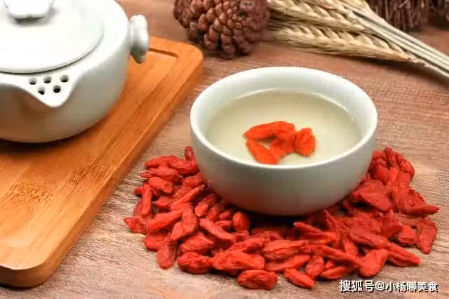 /www/bananadaily.net/web/images/image/2038/20382033.avif
