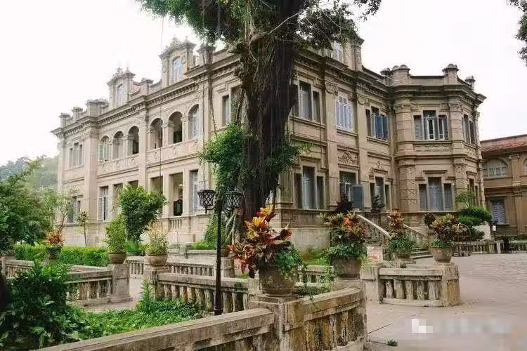 /www/bananadaily.net/web/images/image/2209/22097756.avif