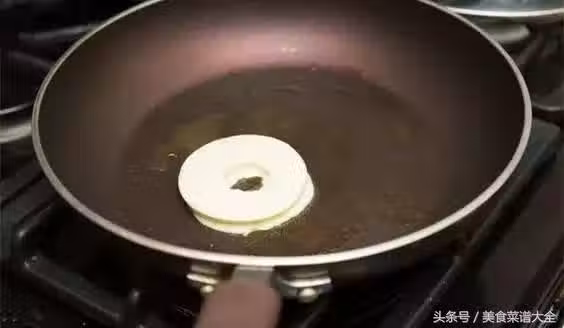 /www/bananadaily.net/web/images/image/2211/22112025.avif